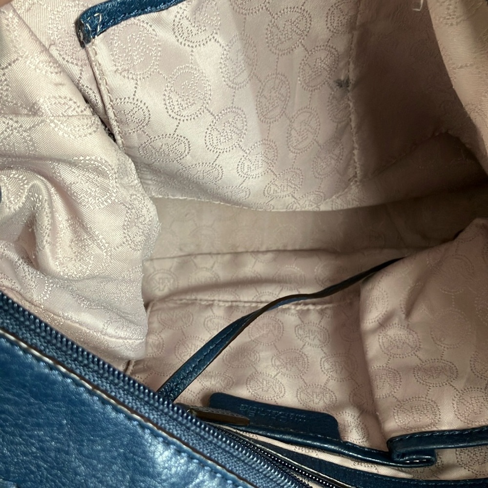 Michael Kors shoulder bag - Picture 15 of 17